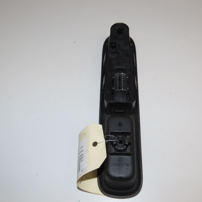 Commande lève-glace porte avant gauche occasion PEUGEOT 5008 I Phase 1 11-2009->12-2013 6490X6 2