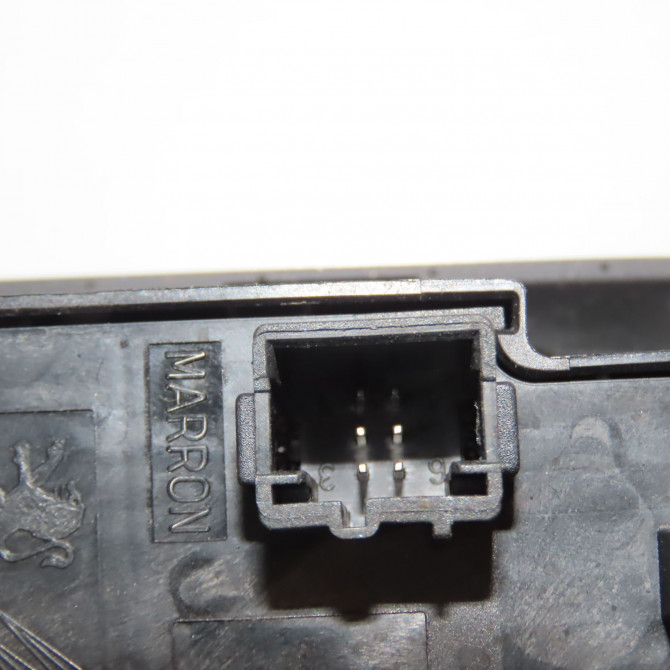 Commande lève-glace porte avant gauche occasion PEUGEOT 5008 I Phase 1 11-2009->12-2013 6490X6 4