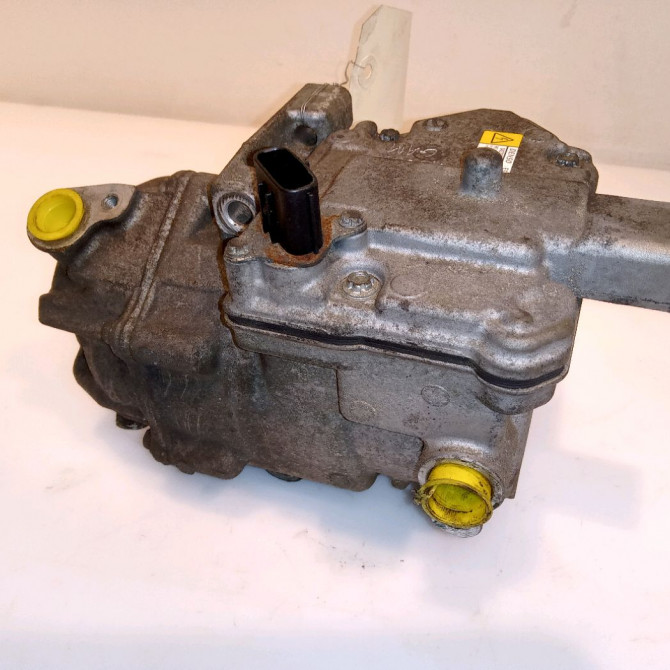 Compresseur air conditionne occasion TOYOTA YARIS III YARIS III Phase 1 2011-03-01->2015-04-30 1.5 100ch 8837052012 2