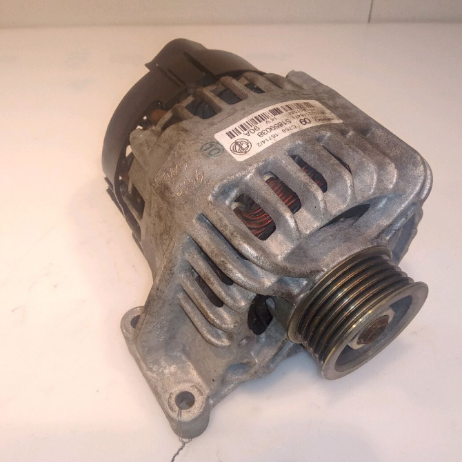 Alternateur occasion FIAT PANDA III Phase 1 01-2012->... 1.2i 69ch 52003532 1