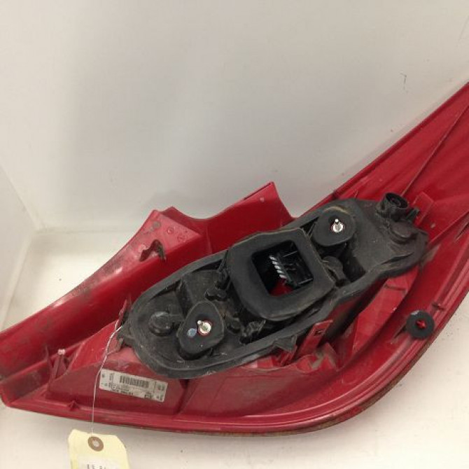 Feu arrière gauche occasion OPEL CORSA IV Phase 1 09-2006->12-2010 93189401 2