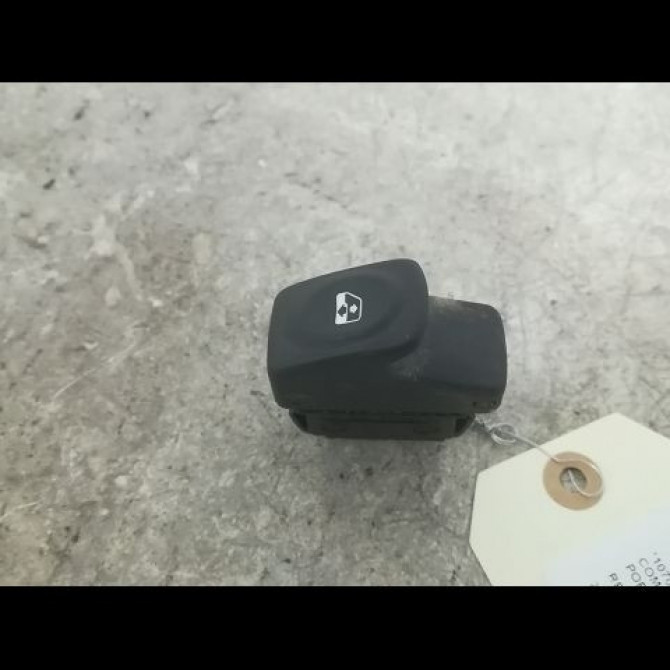 Commande leve-glace porte arrière droite occasion RENAULT MEGANE I Phase 2 03-1999->06-2003 7700429998 1