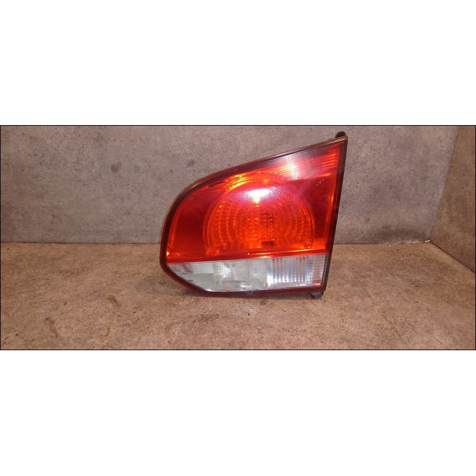 Feu arrière intérieur droit occasion VOLKSWAGEN GOLF VI Phase 1 10-2008->04-2013 1.6 TDI 105ch 5K0945094G 1