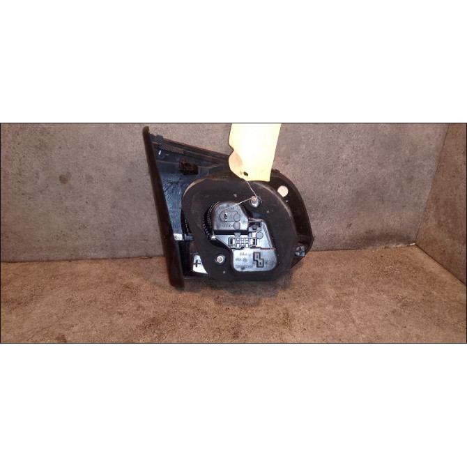 Feu arrière intérieur droit occasion VOLKSWAGEN GOLF VI Phase 1 10-2008->04-2013 1.6 TDI 105ch 5K0945094G 2