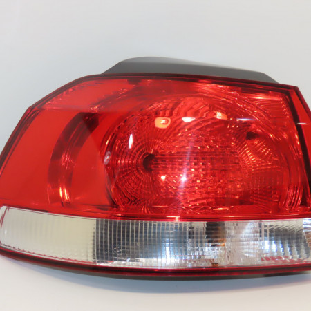 Feu arrière gauche occasion VOLKSWAGEN GOLF VI Phase 1 10-2008->04-2013 2.0 TDI 110ch 5K0945095E