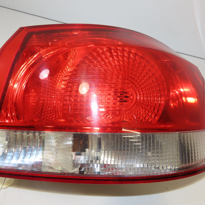 Feu arrière droit occasion VOLKSWAGEN GOLF VI Phase 1 10-2008->04-2013 2.0 TDI 110ch 5K0945096E 1