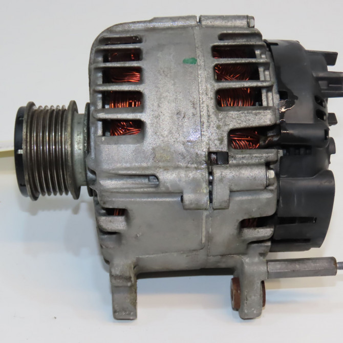 Alternateur occasion VOLKSWAGEN GOLF VI Phase 1 10-2008->04-2013 2.0 TDI 140ch 6F903023F 4