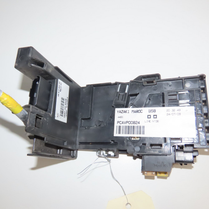 Platine fusible av occasion CITROEN C4 PICASSO I Phase 1 01-2007->10-2013 1.6 HDi 16v 110ch 9807028580 2