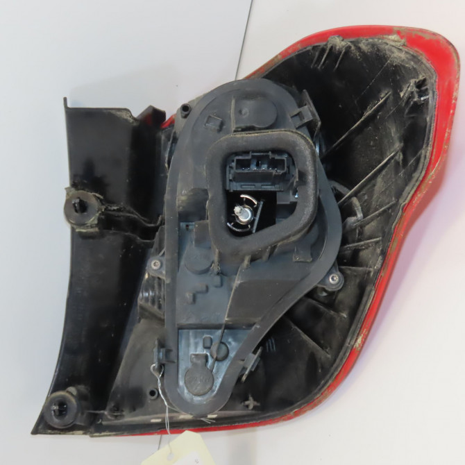 Feu arrière gauche occasion CITROEN C4 II Phase 1 10-2010->01-2015 1.6 HDI 90ch 6350KS 2