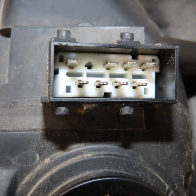 Phare gauche occasion CITROEN C2 Phase 1 09-2003->10-2008 1.4 HDi 620870 3