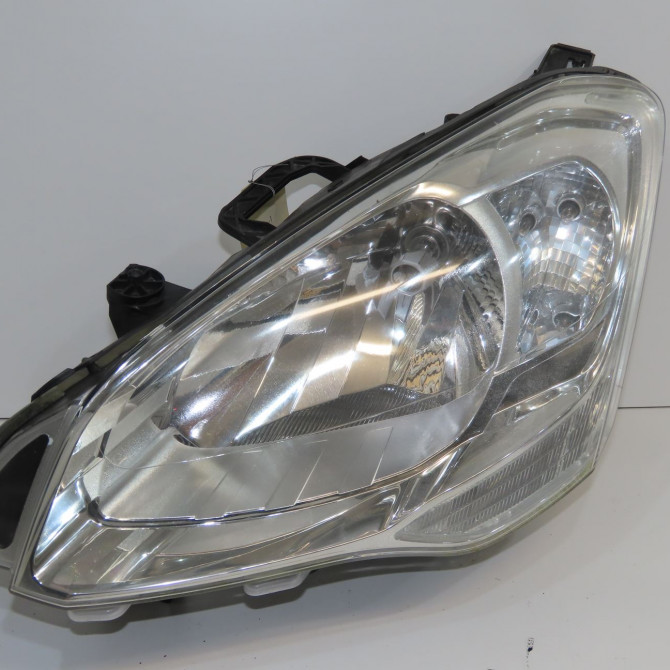 Phare gauche occasion PEUGEOT PARTNER II Phase 3 04-2015->... 1.6 BlueHDI 100ch 6208K6 1