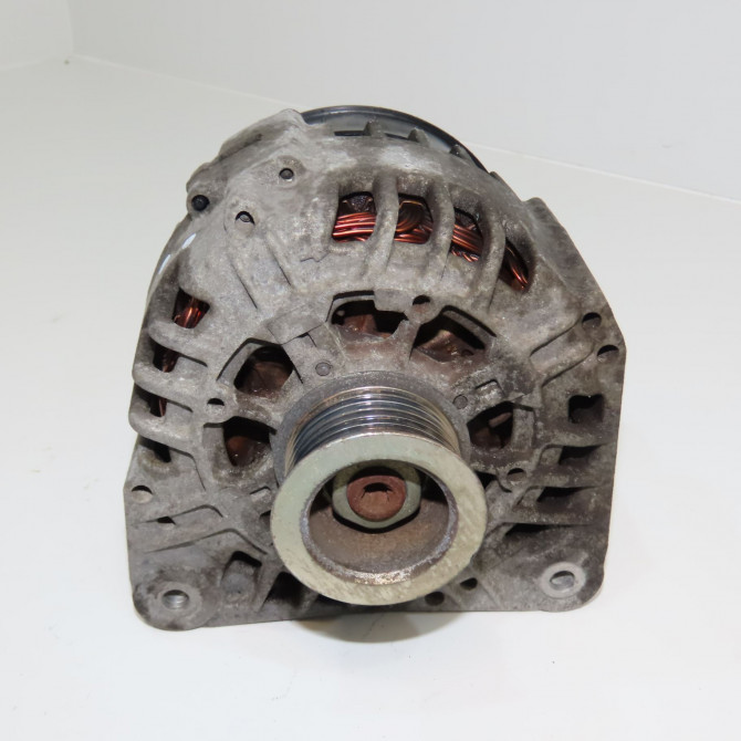 Alternateur occasion RENAULT SCENIC II Phase 2 09-2006->04-2009 1.9 DCI 130ch 8200667618 2