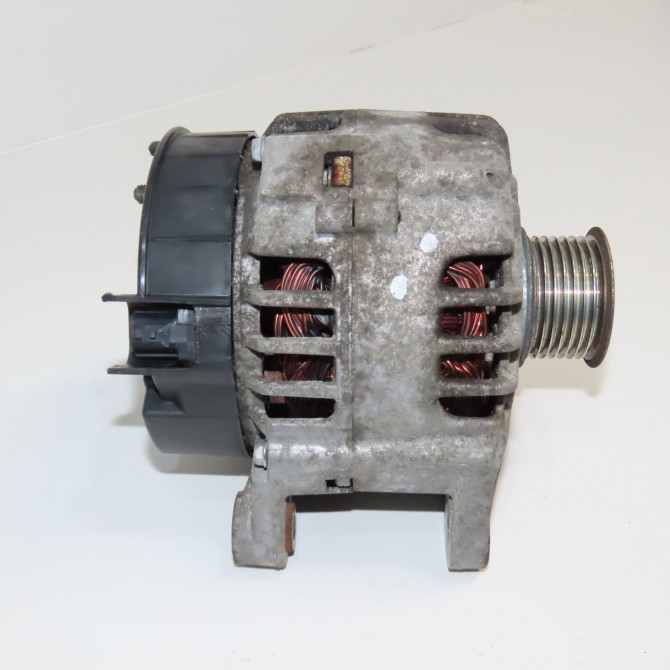 Alternateur occasion RENAULT SCENIC II Phase 2 09-2006->04-2009 1.9 DCI 130ch 8200667618 3