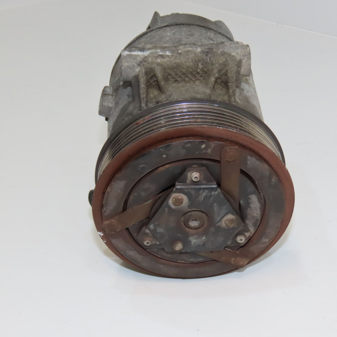 Compresseur air conditionne occasion RENAULT SCENIC II Phase 2 09-2006->04-2009 1.9 DCI 130ch 8200940233 2