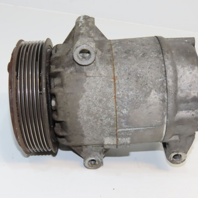 Compresseur air conditionne occasion RENAULT SCENIC II Phase 2 09-2006->04-2009 1.9 DCI 130ch 8200940233 4