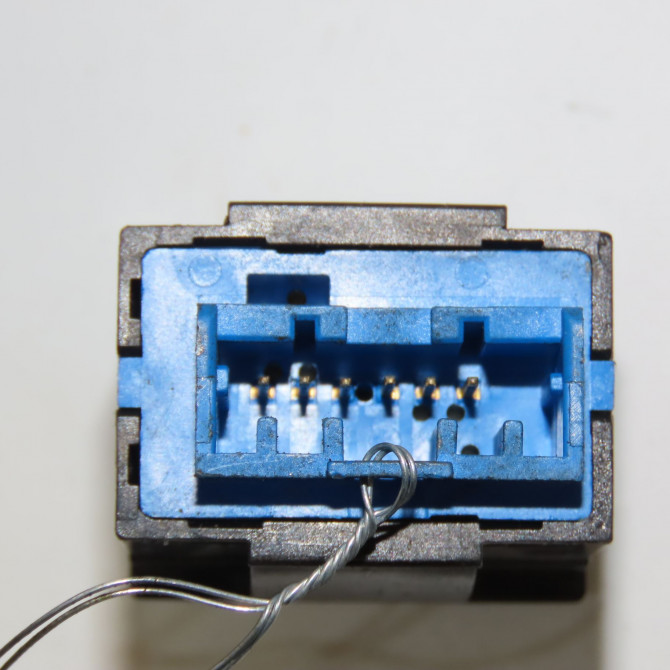 Commande lève-glace porte avant gauche occasion PEUGEOT 806 6552AR 3