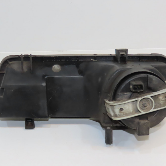 Phare antibrouillard avant droit occasion PEUGEOT 806 6205J3 2