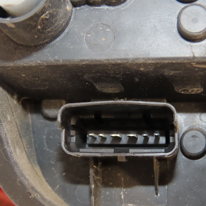 Feu arrière droit occasion RENAULT CLIO III Phase 1 09-2005->03-2009 1.5 DCI 70ch 8200459960 3