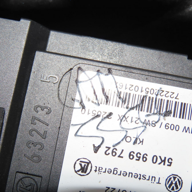 Mecanisme + moteur lève-glace avant droit occasion VOLKSWAGEN GOLF VI Phase 1 10-2008->04-2013 2.0 TDI 140ch 5K0837462D 6