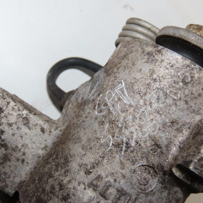 Etrier de frein arrière droit occasion VOLKSWAGEN GOLF VI Phase 1 10-2008->04-2013 2.0 TDI 140ch 1K0615424J 5