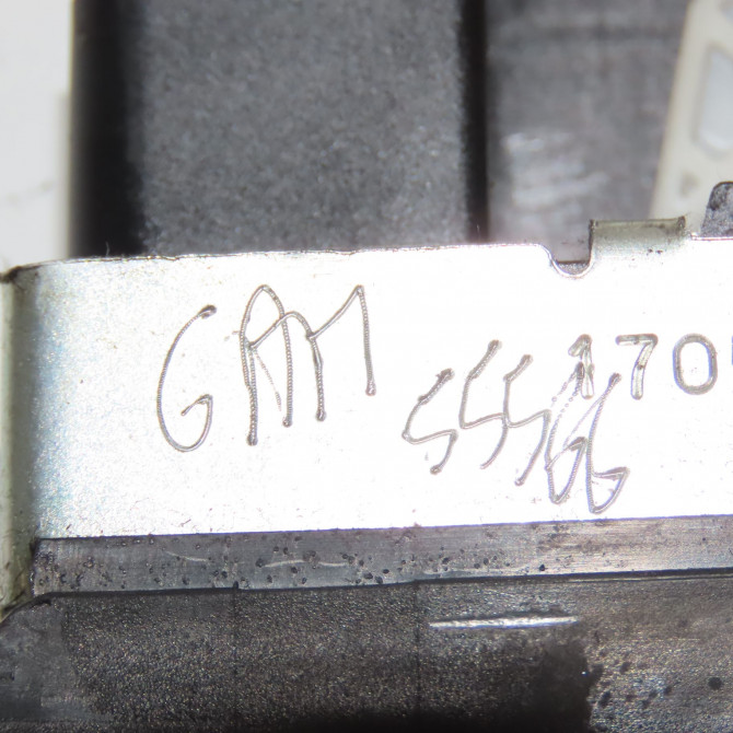 Serrure hayon occasion VOLKSWAGEN GOLF VI Phase 1 10-2008->04-2013 2.0 TDI 140ch 5K0827505C9B9 4