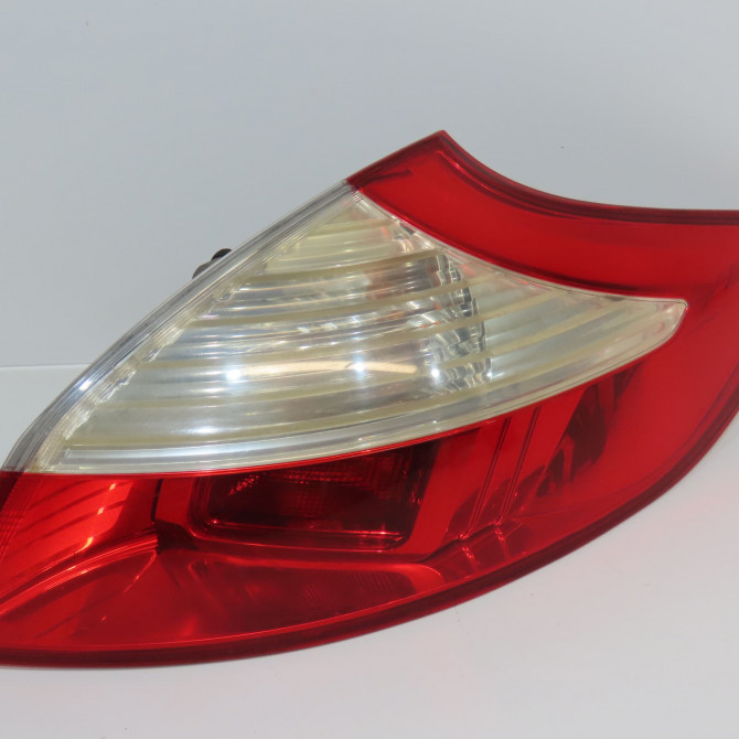 Feu arrière droit occasion RENAULT MEGANE III Phase 1 11-2008->01-2012 1.9 DCI 130ch 265500007R 1