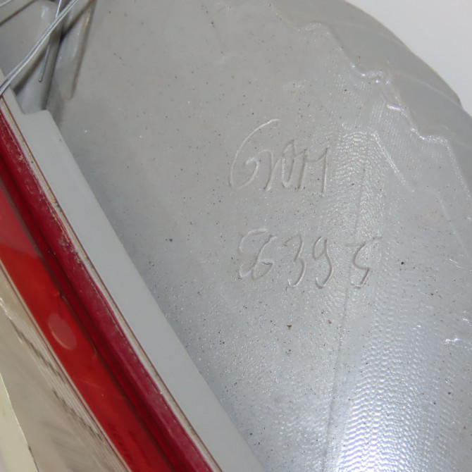 Feu arrière interieur gauche occasion RENAULT MEGANE III Phase 1 11-2008->01-2012 1.9 DCI 130ch 265550009R 4