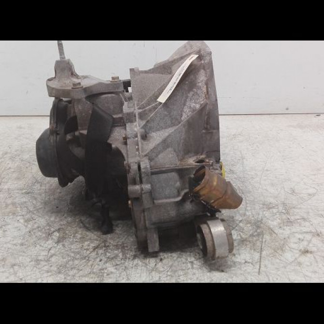 Boîte à vitesse mecanique occasion FORD FIESTA V Phase 1 09-2002->10-2005 1.3i 5