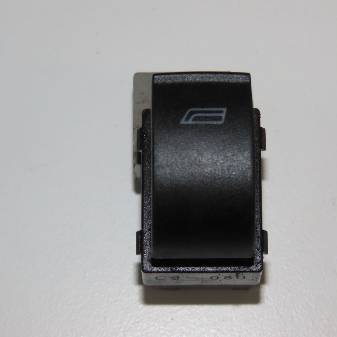 Commande lève-glace porte avant droite occasion AUDI A3 I Phase 1 09-1996->10-2000 1.6i 4B0959855A4PK 1