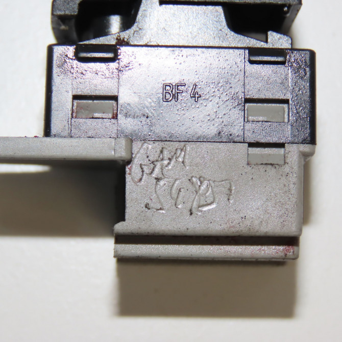 Commande lève-glace porte avant droite occasion AUDI A3 I Phase 1 09-1996->10-2000 1.6i 4B0959855A4PK 6