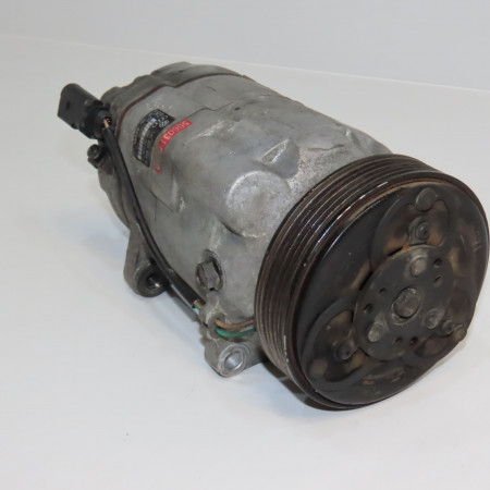 Compresseur air conditionne occasion AUDI A3 I Phase 1 09-1996->10-2000 1.6i 1J0820805X