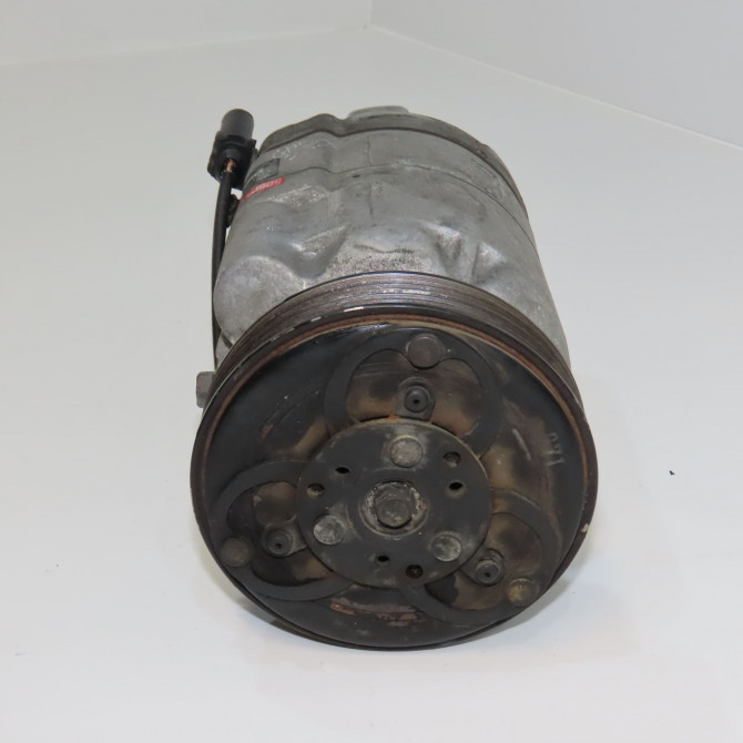 Compresseur air conditionne occasion AUDI A3 I Phase 1 09-1996->10-2000 1.6i 1J0820805X 2