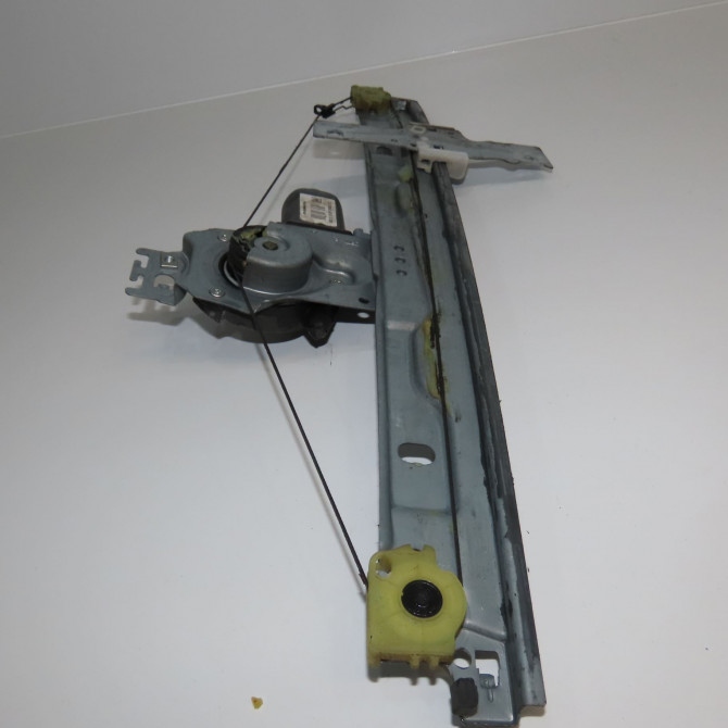 Mecanisme + moteur lève-glace avant droit occasion PEUGEOT 207 Phase 1 04-2006->06-2013 1.4i 75ch 9222W9 2