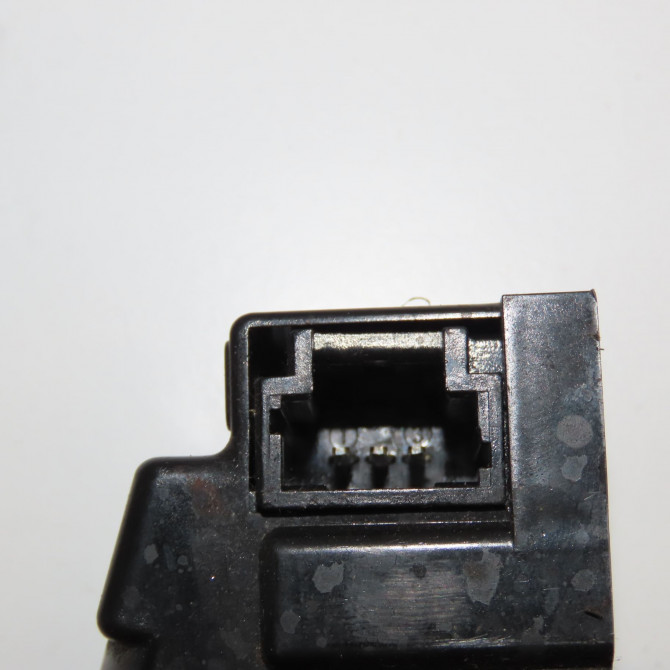 Serrure hayon occasion PEUGEOT 207 Phase 1 04-2006->06-2013 1.4i 75ch 8719G5 3