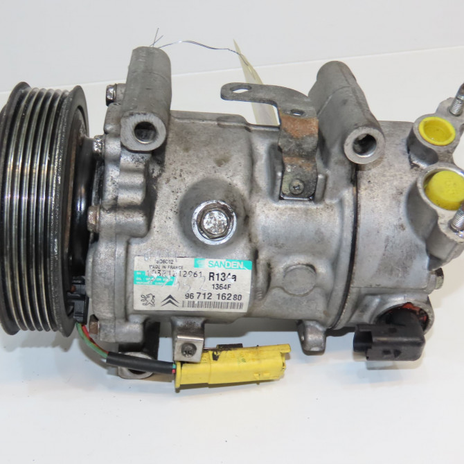 Compresseur air conditionne occasion PEUGEOT 207 Phase 1 04-2006->06-2013 1.4i 75ch 9822826880 4