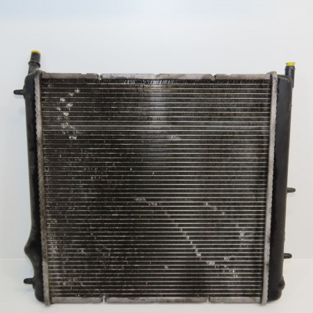 Radiateur occasion PEUGEOT 207 Phase 1 04-2006->06-2013 1.4i 75ch 1330W8