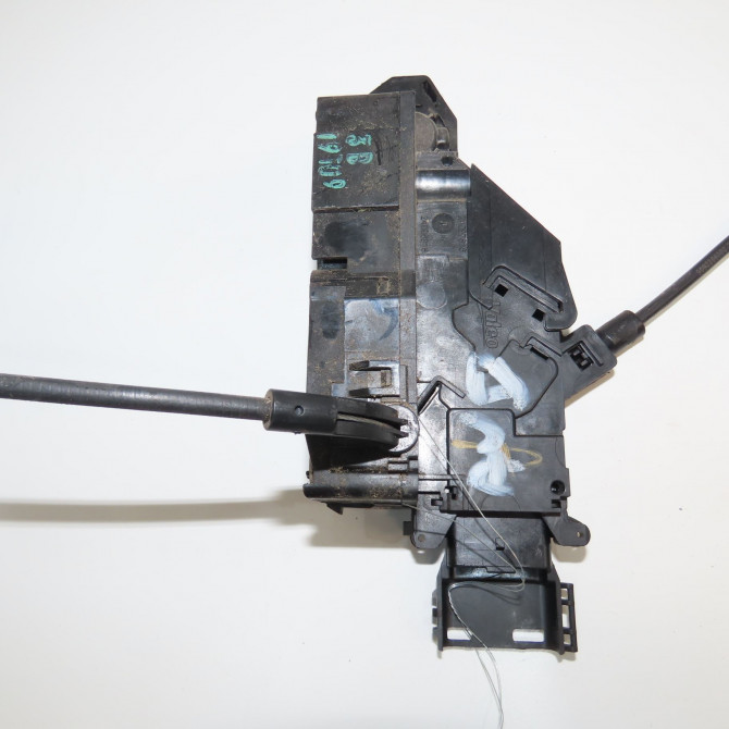 Serrure porte avd occasion CITROEN C3 PICASSO Phase 1 02-2009->08-2012 1.6 HDi 16v 110ch 9136FH 2