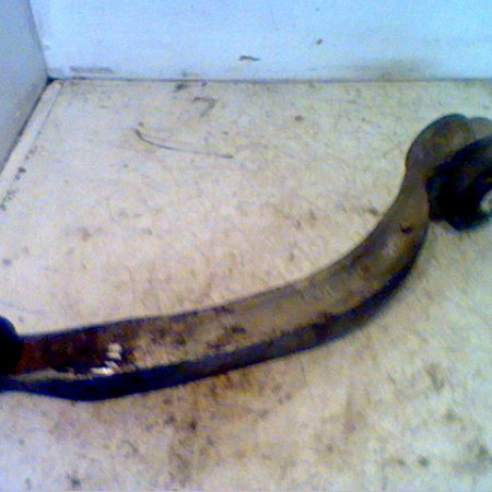 Triangle inf avd occasion VOLKSWAGEN PASSAT IV Phase 1 10-1996->10-2000 8D0407151E