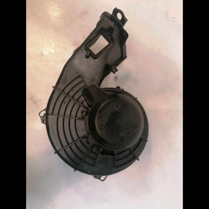 Ventilateur de chauffage occasion OPEL MERIVA I Phase 2 01-2006->09-2010 1.7 CDTI 100ch 13124703 2