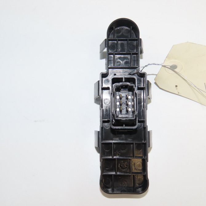 Commande lève-glace porte avant droite occasion PEUGEOT 207 Phase 1 04-2006->06-2013 1.4i 75ch 6554QK 2