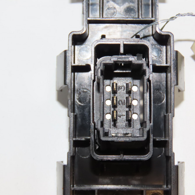 Commande lève-glace porte avant droite occasion PEUGEOT 207 Phase 1 04-2006->06-2013 1.4i 75ch 6554QK 3