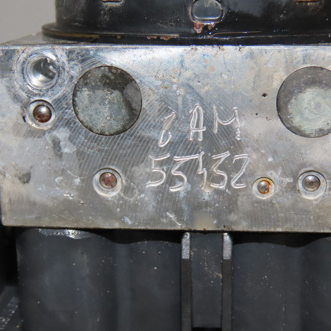 Unité hydraulique ABS occasion PEUGEOT 207 Phase 1 04-2006->06-2013 1.4i 75ch 4541TH 8