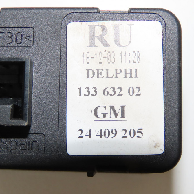 Commande lève-glace porte avant gauche occasion OPEL MERIVA I Phase 1 04-2003->12-2005 1.7 CDTI 24411031 4