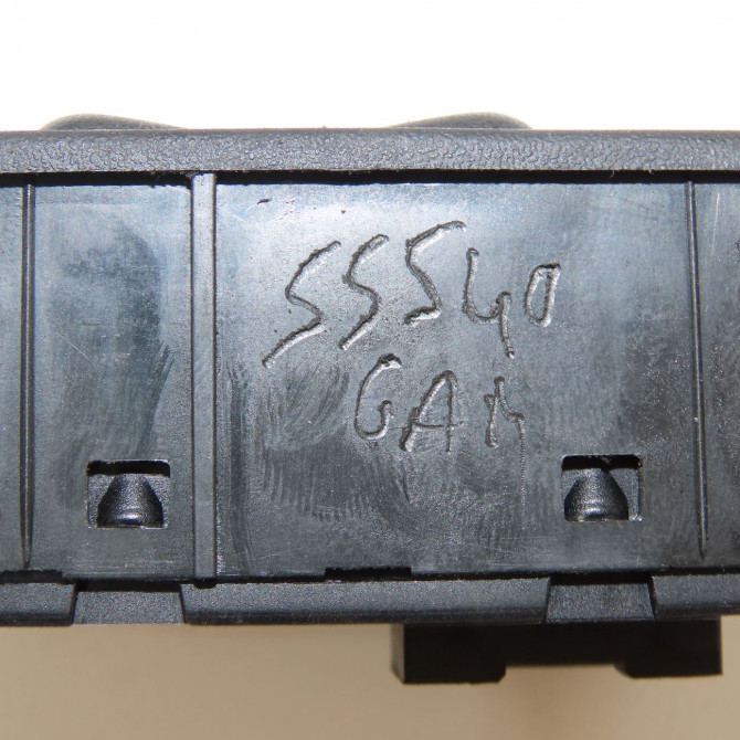 Commande lève-glace porte avant gauche occasion OPEL MERIVA I Phase 1 04-2003->12-2005 1.7 CDTI 24411031 5