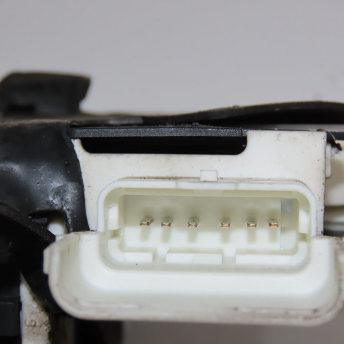 Serrure porte avg occasion PEUGEOT 407 phase 1 SW 07-2004->07-2008 2.0 HDI 136ch 9135FN 5