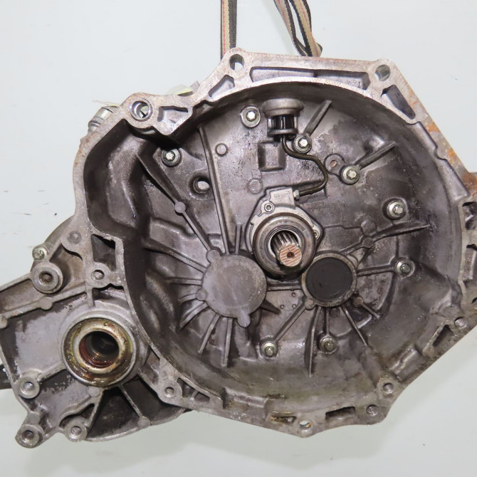 Boîte à vitesse mecanique occasion OPEL MERIVA I Phase 1 04-2003->12-2005 1.7 CDTI 24461926 1