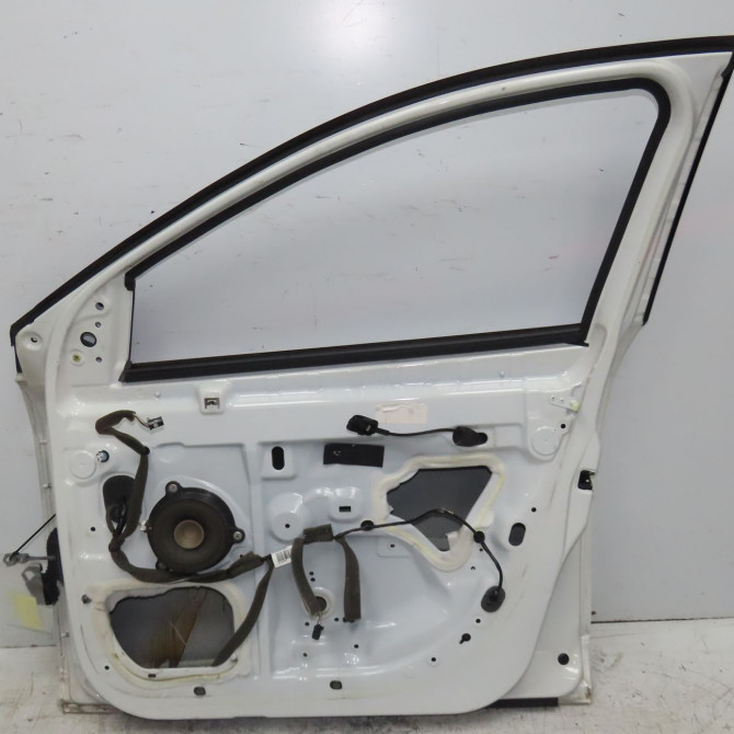 Porte avant droite occasion RENAULT MEGANE III Phase 3 10-2013->... 801006560R 2