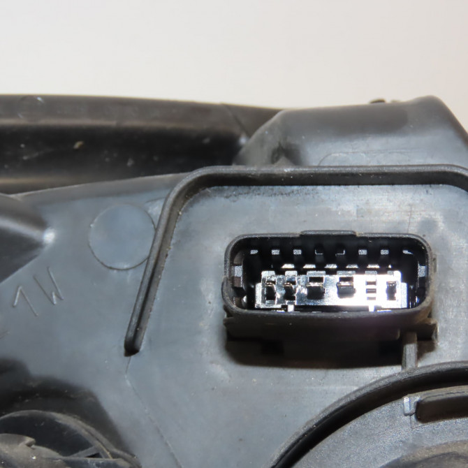 Phare gauche occasion RENAULT SCENIC III Phase 1 04-2009->11-2011 1.5 DCI 105ch 260606760R 3