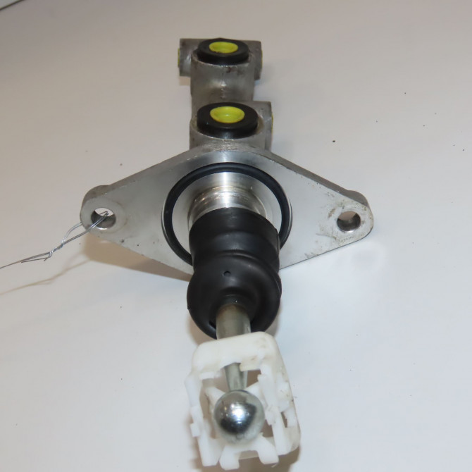 Maitre cylindre occasion CITROEN 9838882280 4