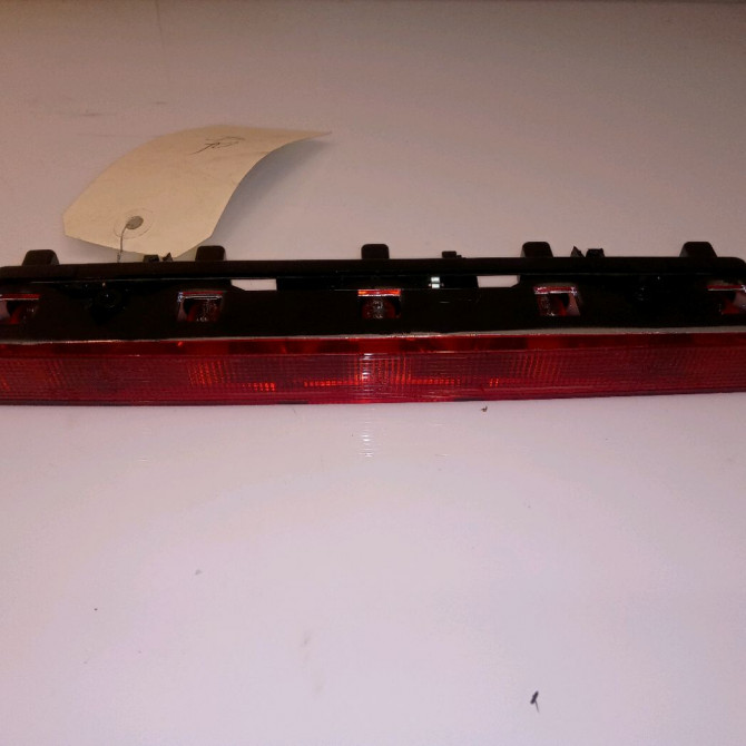 Feux stop supplementaire occasion CITROEN XSARA PICASSO Phase 2 02-2004->12-2010 1.6 HDI 92 ch 6351ER 1